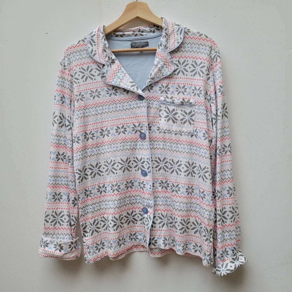 PJ Salvage All Over Winter Print Button-Up  Pajama Top Size Med